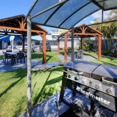 bbq at almare tourist motel